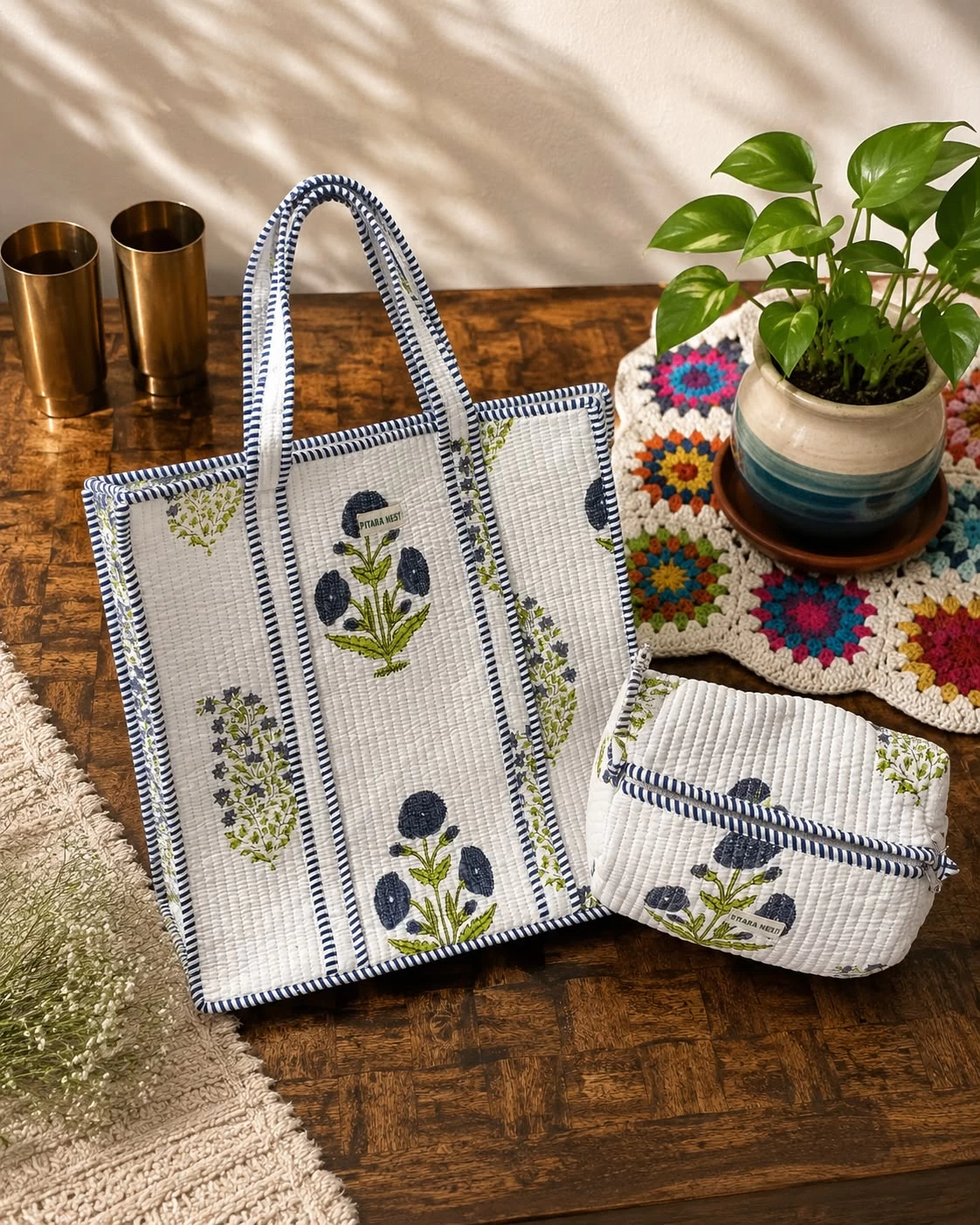 Quilted Tote Bag & Utility Pouch Set – White Floral Print